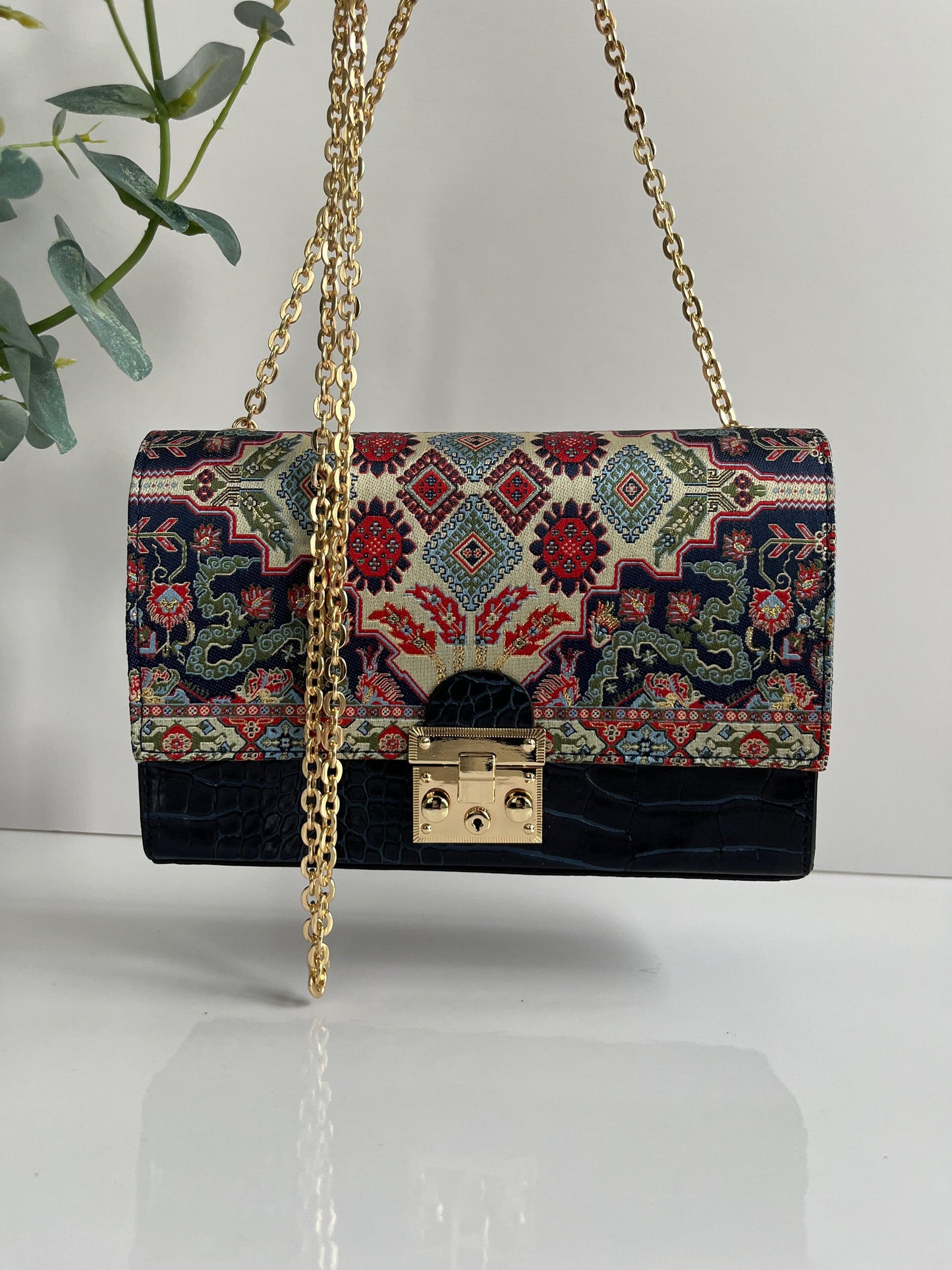 Luna Handbag - Aztek