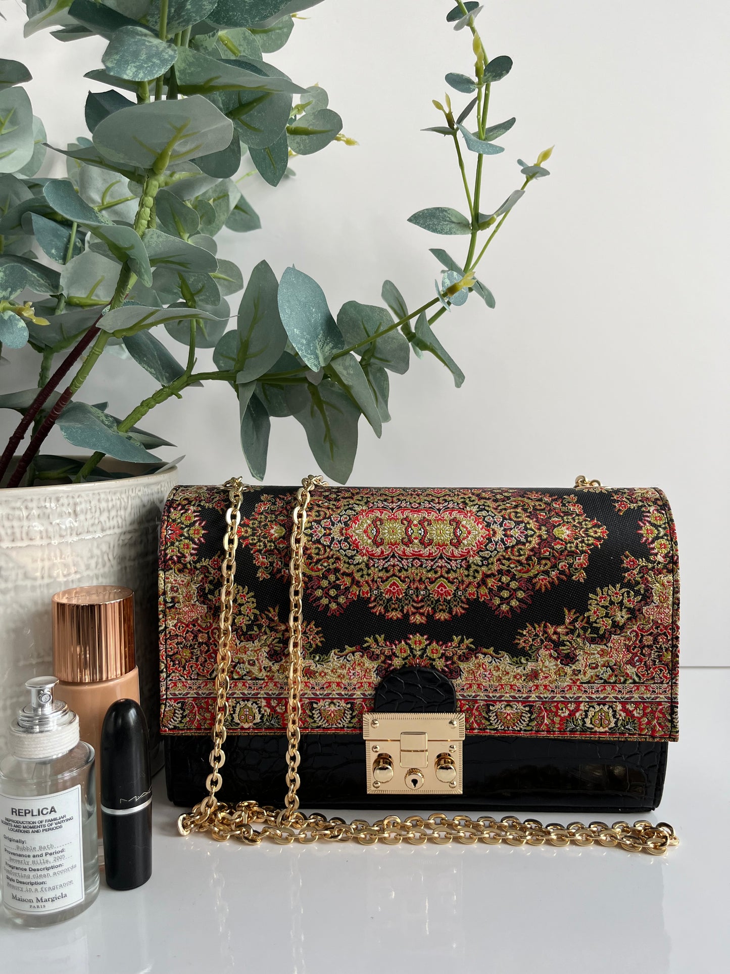 Luna Handbag - Gold