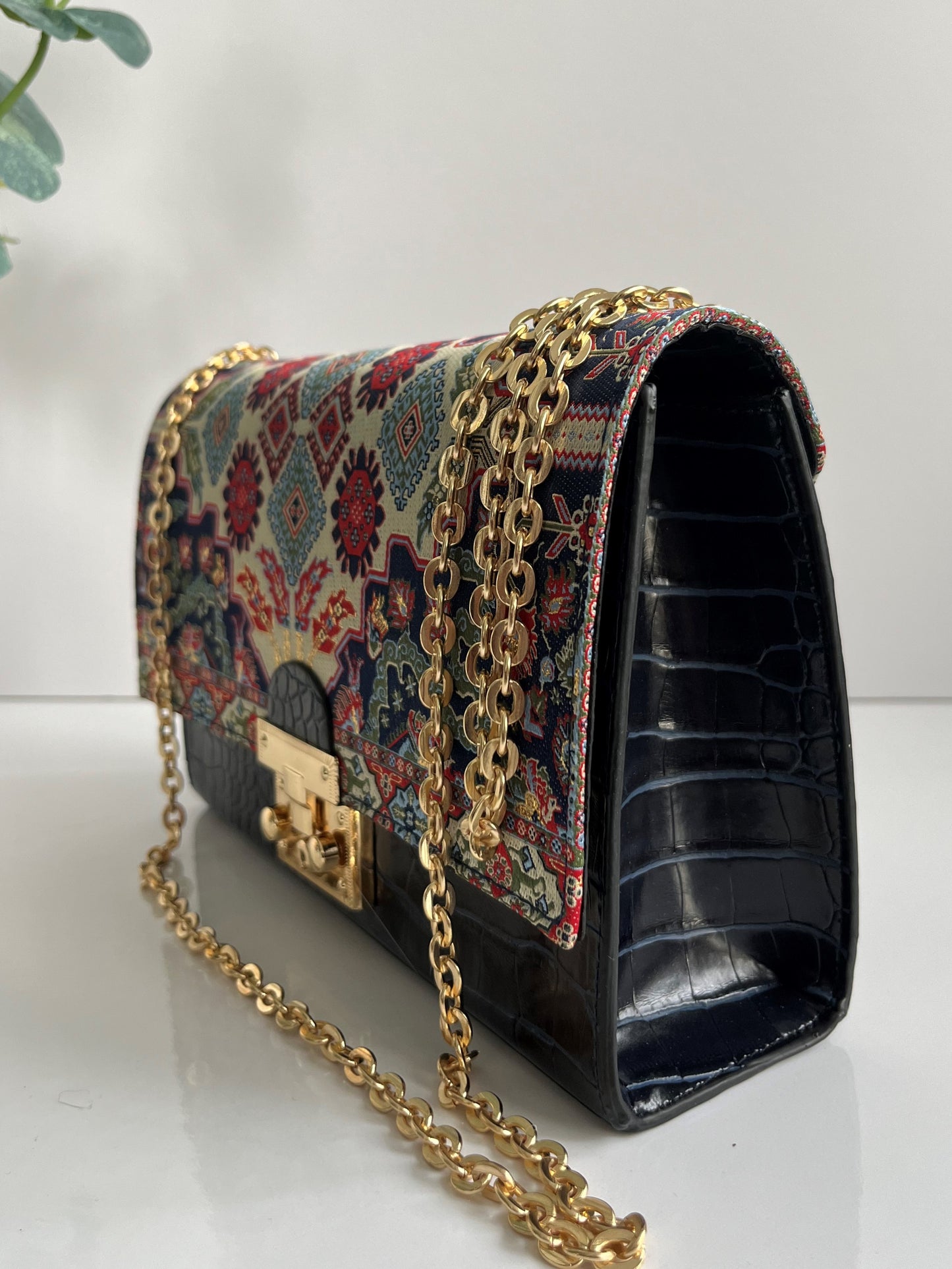 Luna Handbag - Aztek
